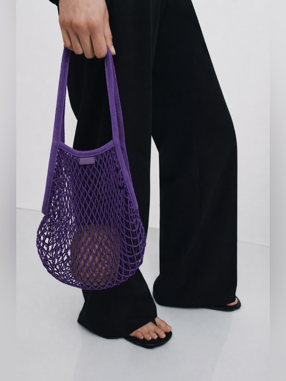 NWT ZARA PURPLE MESH BAG